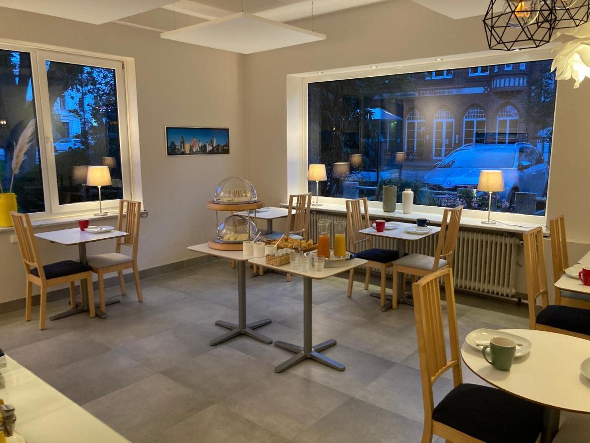 ליבק Hotel Am Muehlenteich מראה חיצוני תמונה