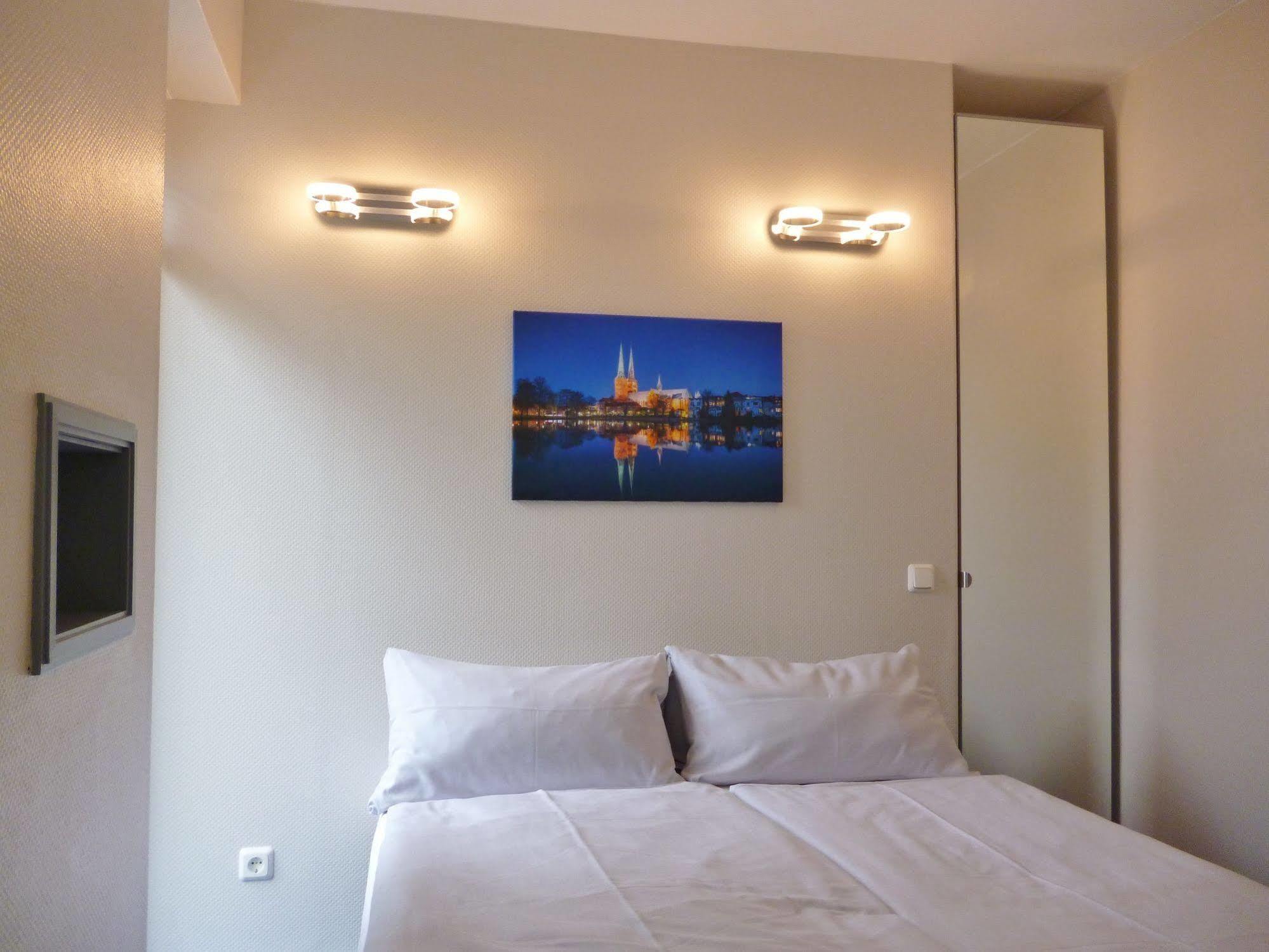 ליבק Hotel Am Muehlenteich מראה חיצוני תמונה