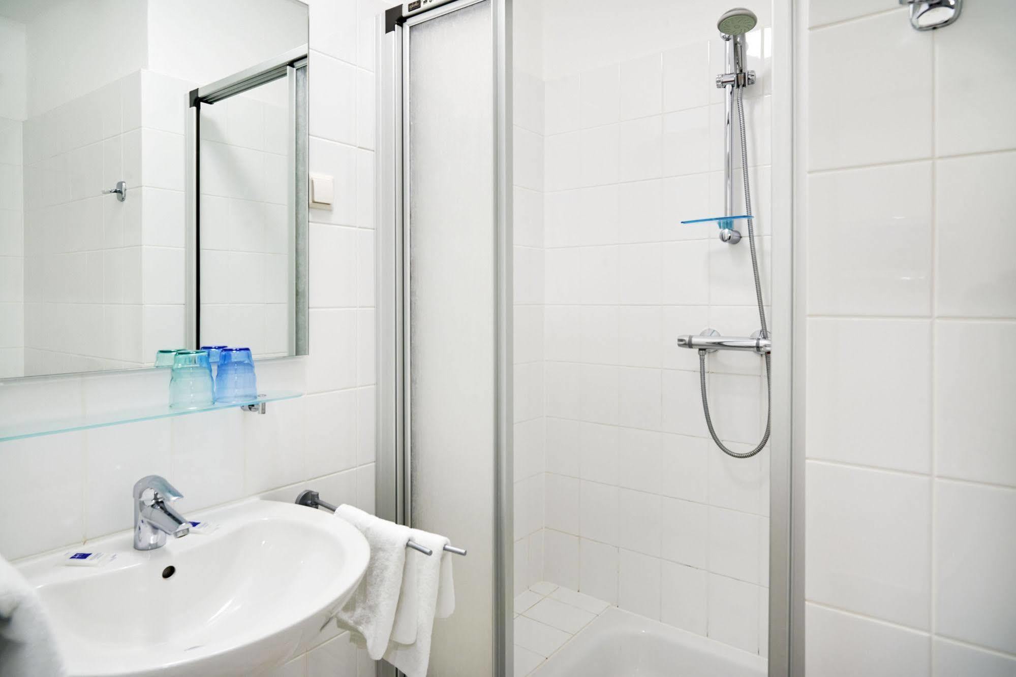ליבק Hotel Am Muehlenteich מראה חיצוני תמונה
